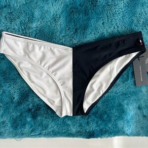 Tommy Hilfiger Women's Color Block V-Cut Bikini Bottom Size L